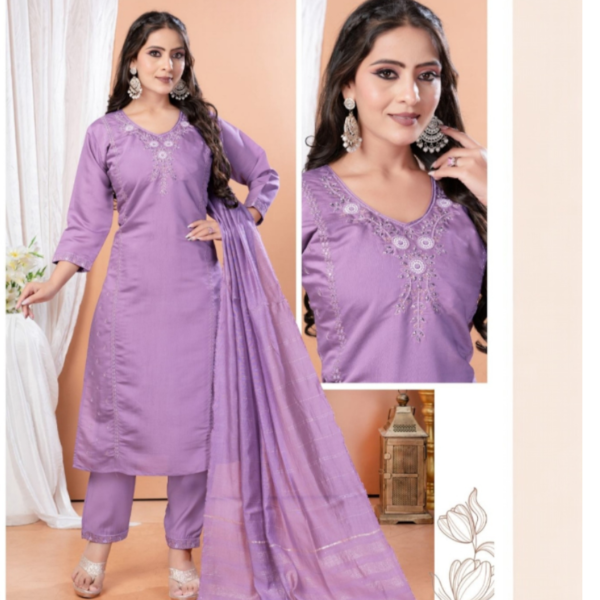 Lavender Embroidered Kurti Pant Dupatta Set